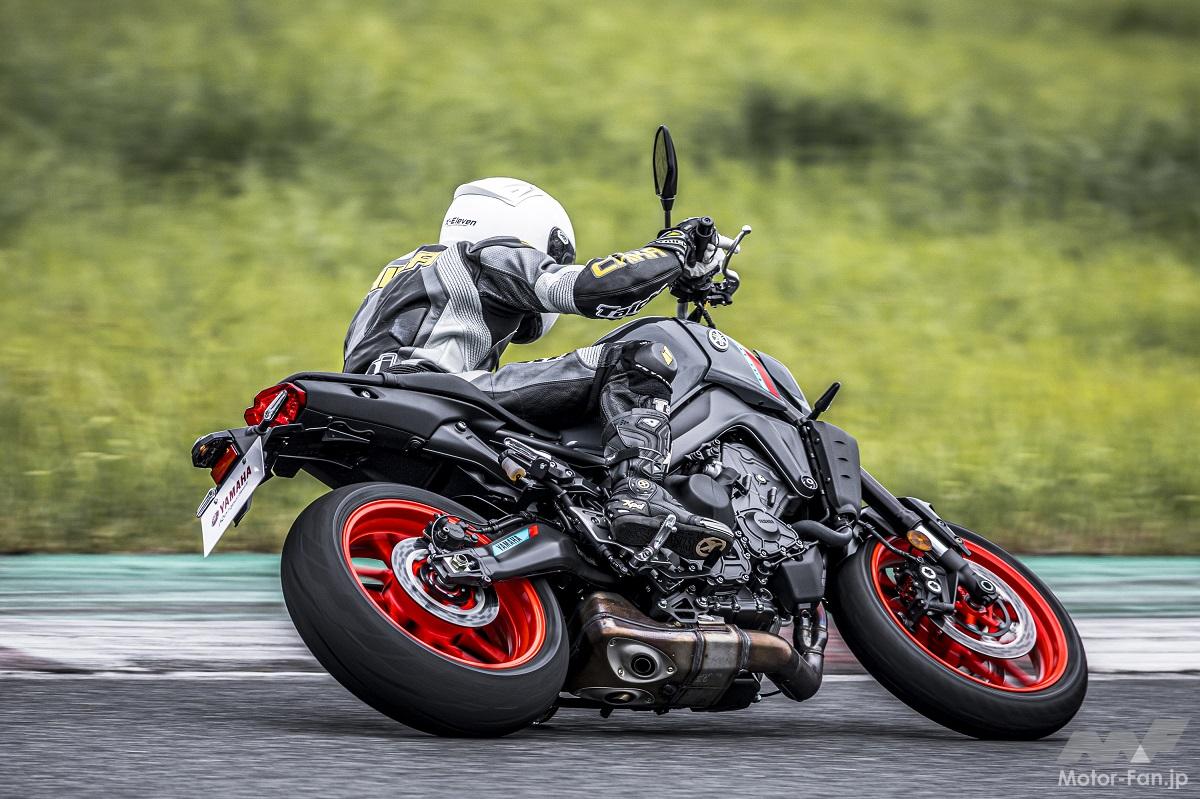 MT-09 SP ABS／パステルダークグレー（グレー）