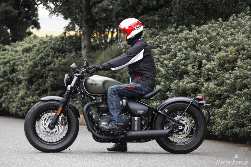 トライアンフ・ボンネビルボバー ブラック