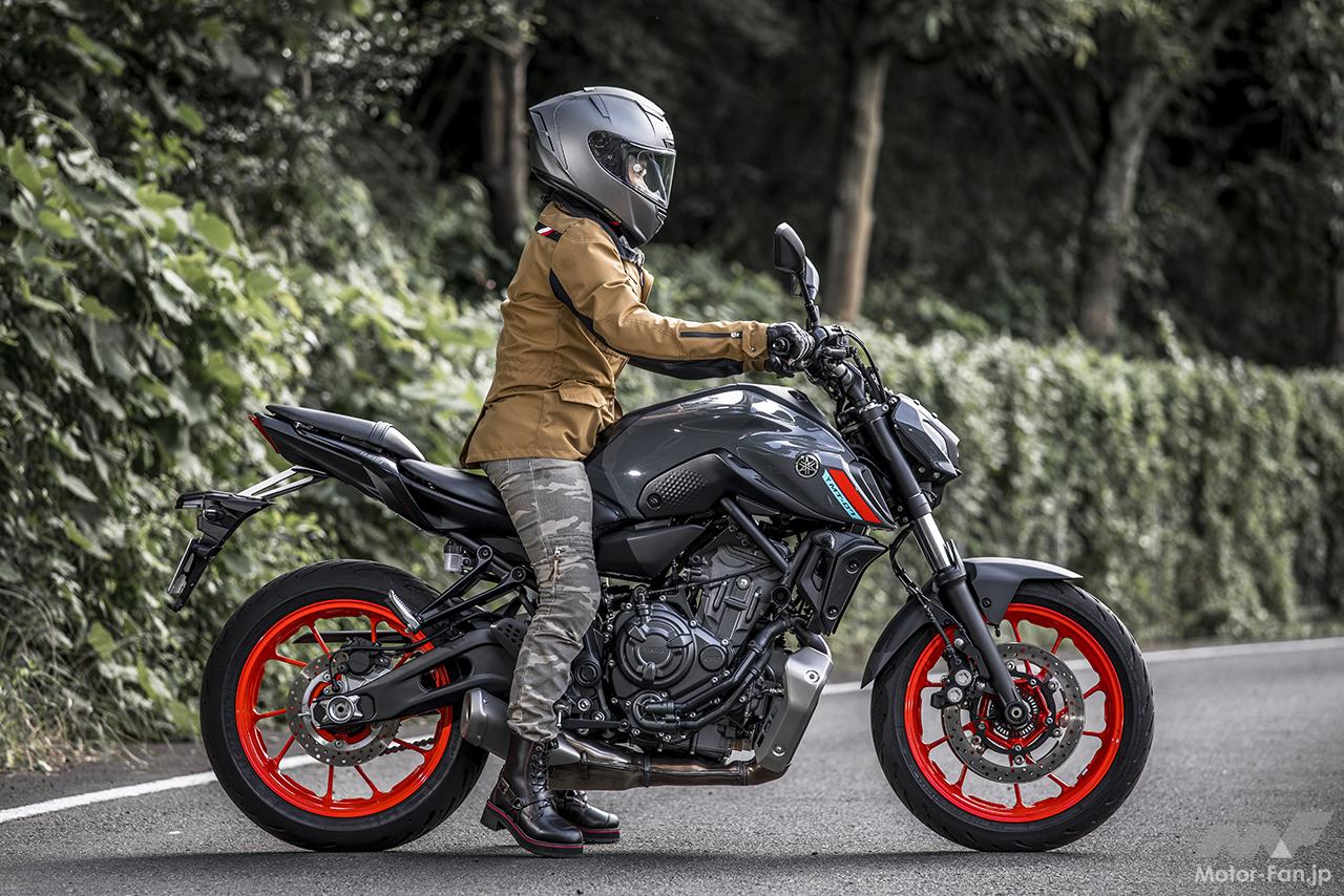 ホワイトバイクブーツ 金色エンブレム付き ホワイトバイクブーツ 金色エンブレム付き フォックス 【特価品