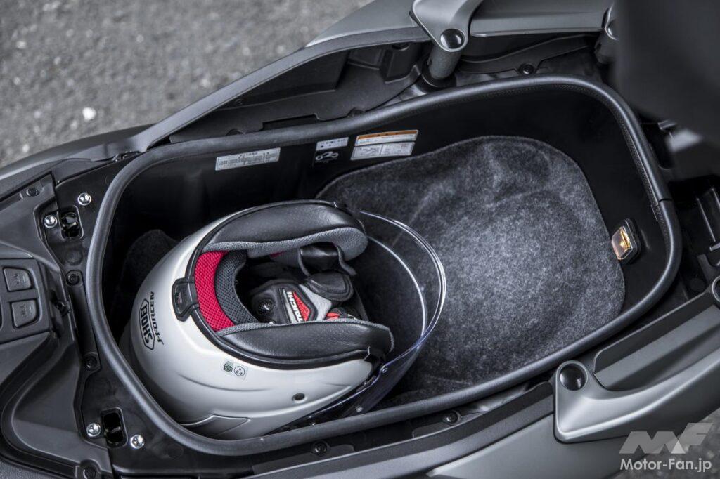 ヤマハ・TMAX 560 TECH MAX