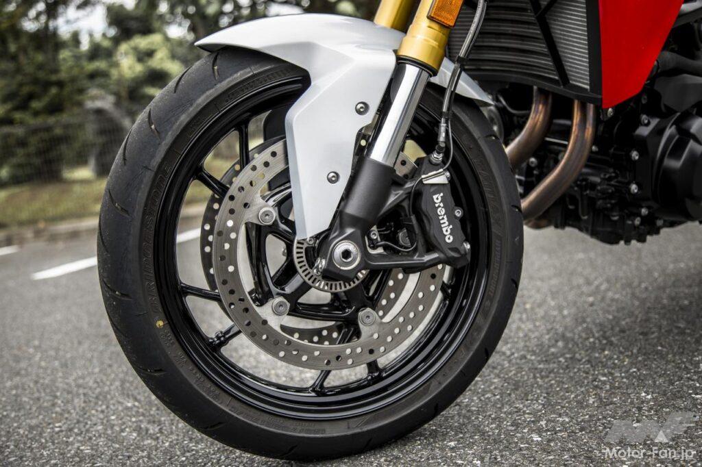 BMW F900R