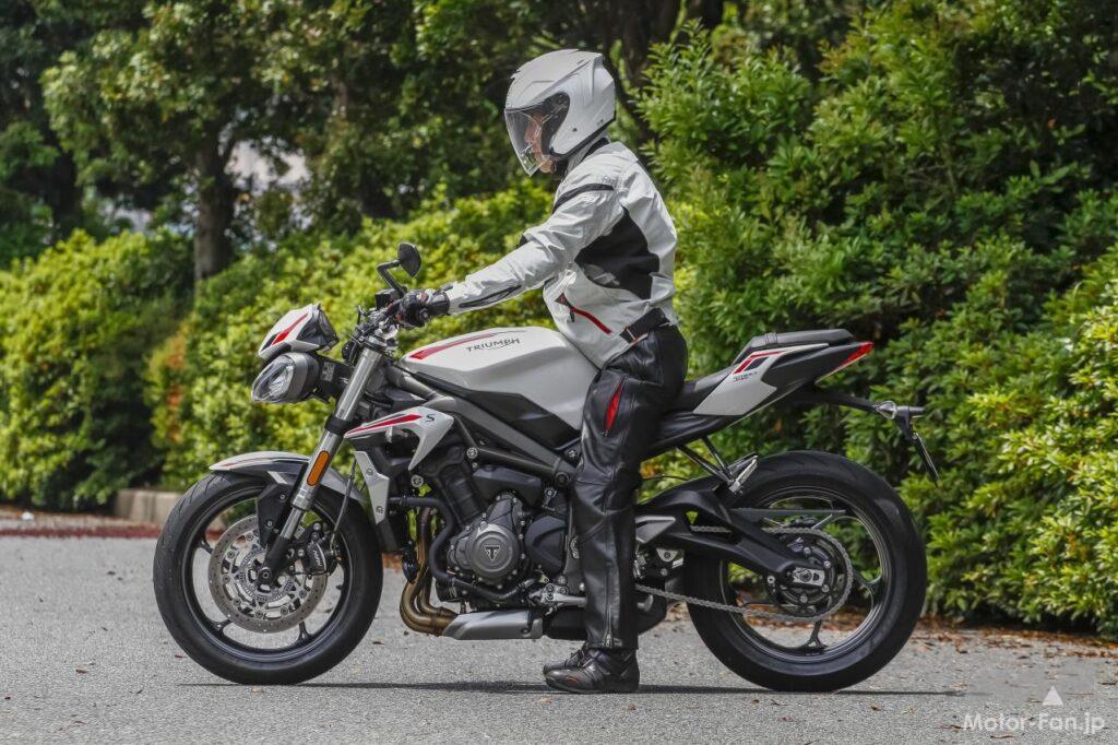 トライアンフ・ストリートトリプルS