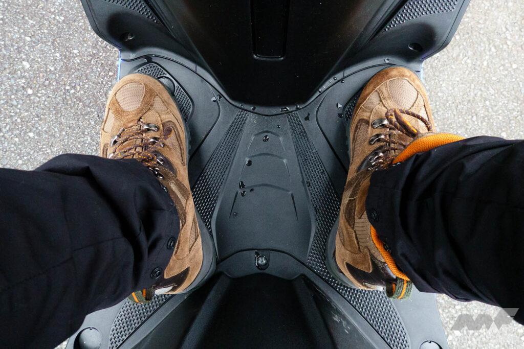 東海道/ヤマハ/シグナスX/ガス欠