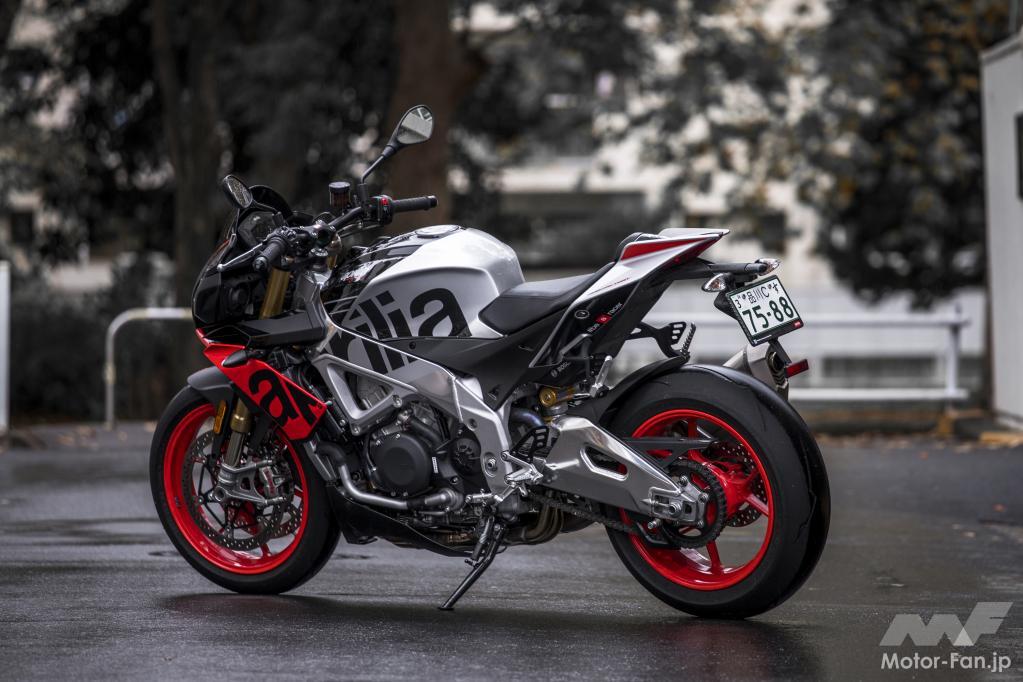 アプリリア・TUONO V4 1100 Factory
