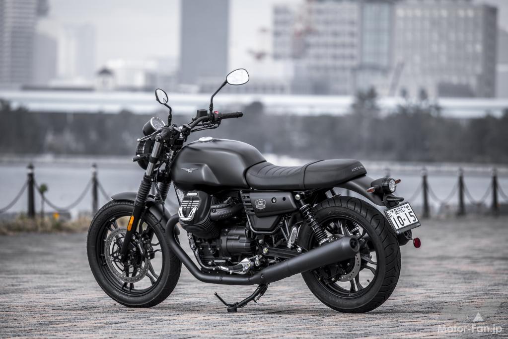 モトグッツィ・V7III STONE Night Pack