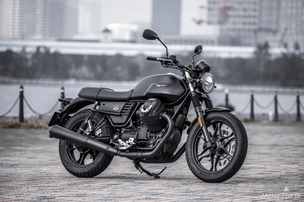 モトグッツィ・V7III STONE Night Pack