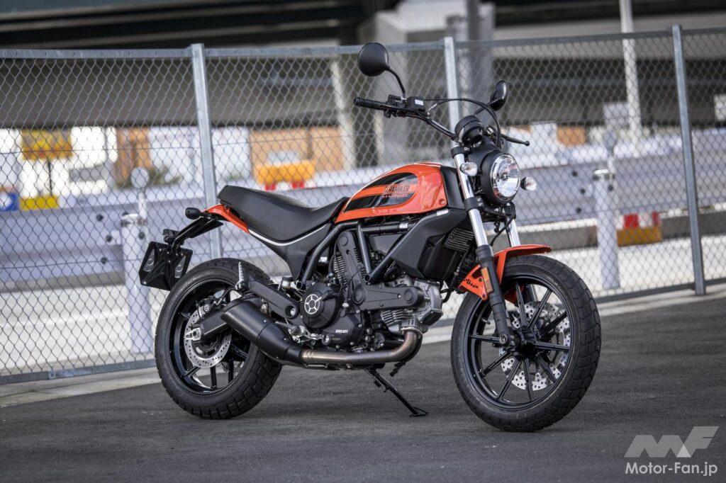 ドゥカティ スクランブラーSixty2