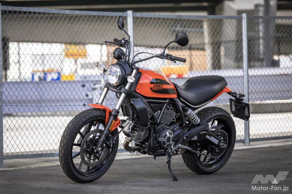 ドゥカティ スクランブラーSixty2