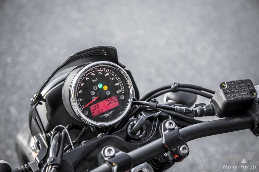 モト・グッツィ・V9 BOBBER SPORT