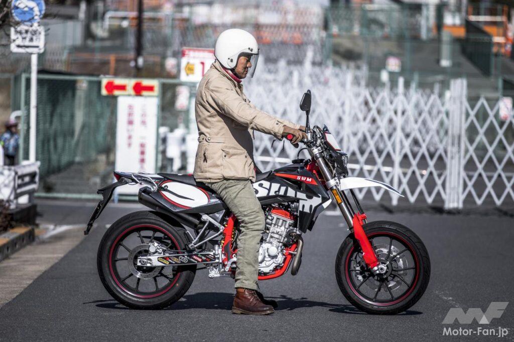 SWM・SM125R FACTORY