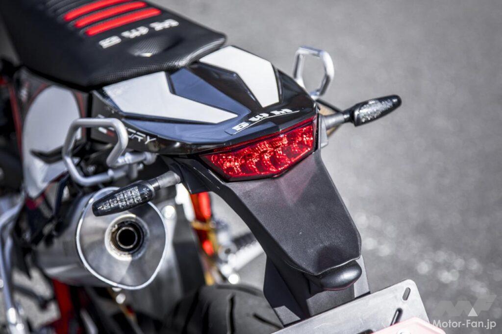 SWM・SM125R FACTORY