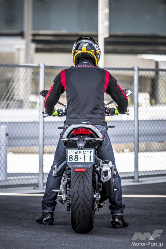 ドゥカティ・Monster 821ステルス