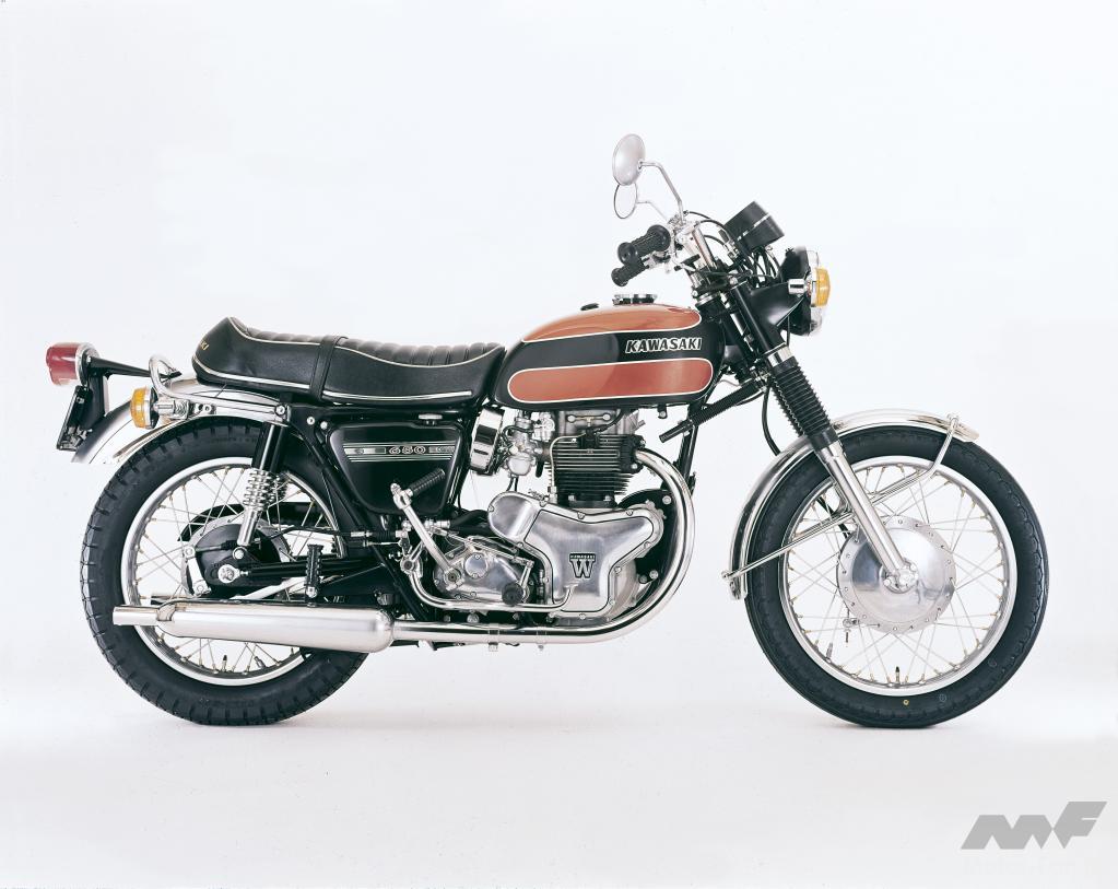カワサキ・W800