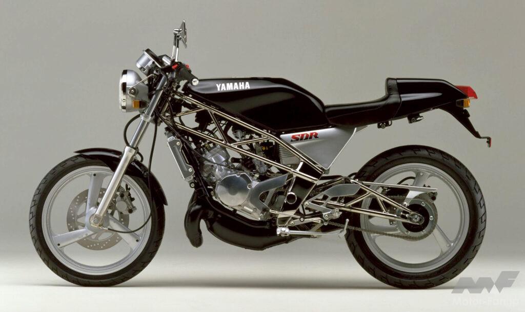 ヤマハ　SDR200　2ST　2TV　公道レーサー　エンジン始動　４５１０キロ　実走　貴重 峠最速原付並みの車体に2ストハイパワーエンジン搭載の『SDR200』が攻守共に最強だった！！！