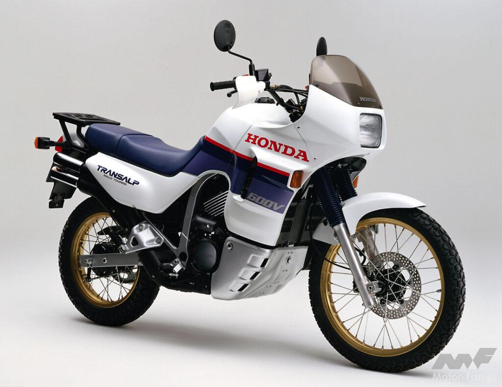 アドベンチャーバイクとは