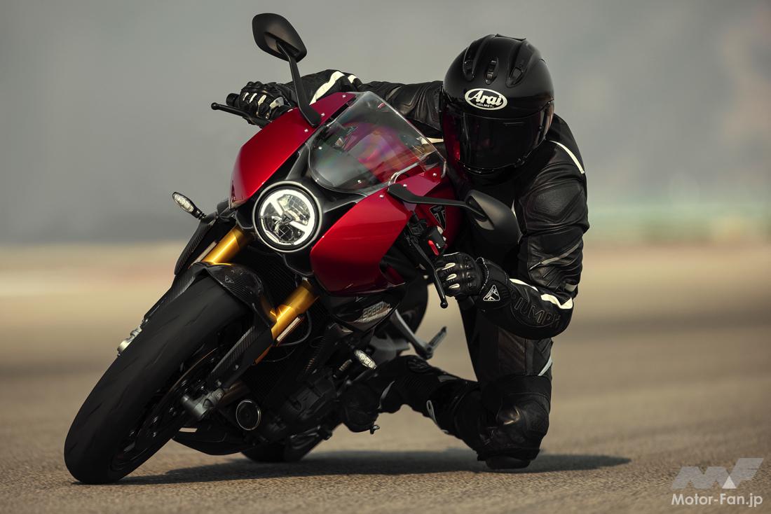 カフェレーサーってどんなバイク？