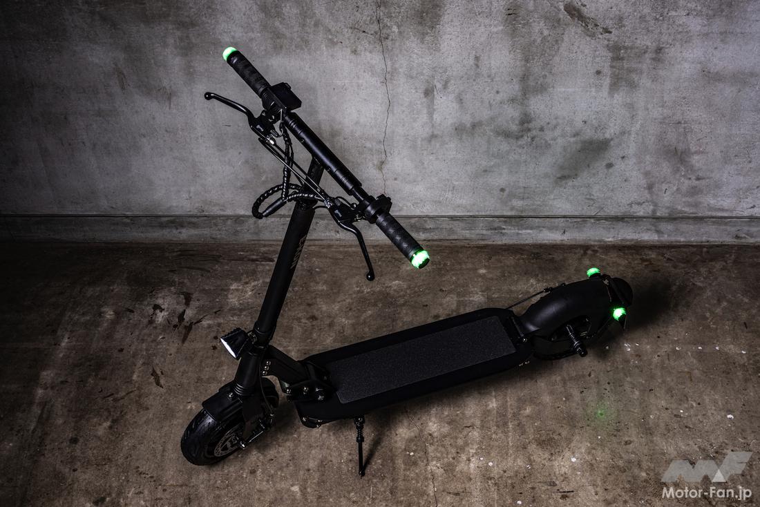 電動キックボードにヘルメットはいらない？