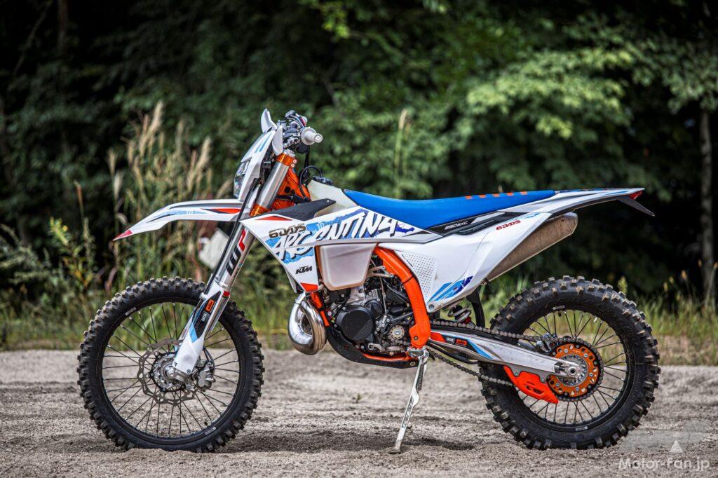 最高峰エンデューロマシンなのにトコトコとゆっくりも走れて