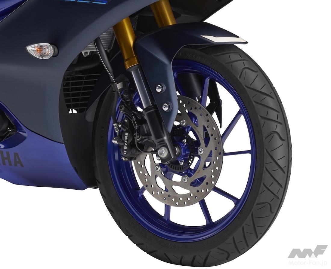 ヤマハ新型「YZF-R125」とスズキ「GSX-R125」を比較