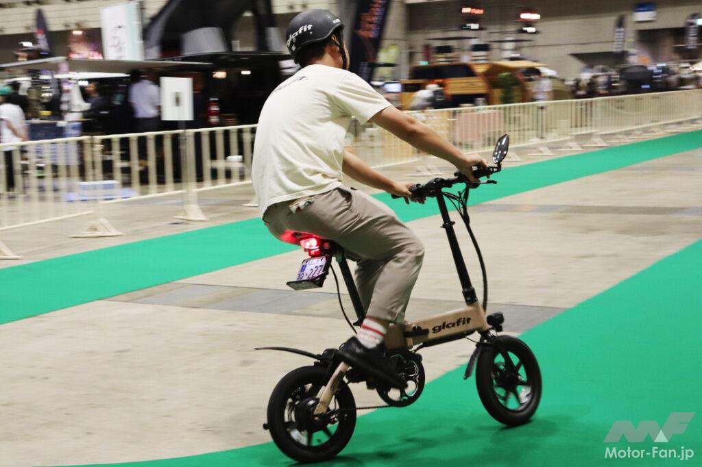 原付と自転車に早変わりする電動モペット