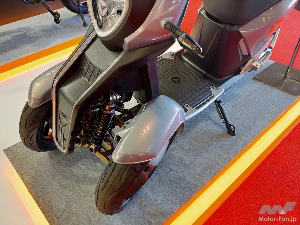 独自の多輪傾斜バランスシステムを採用！フロント二輪のNEW電動三輪