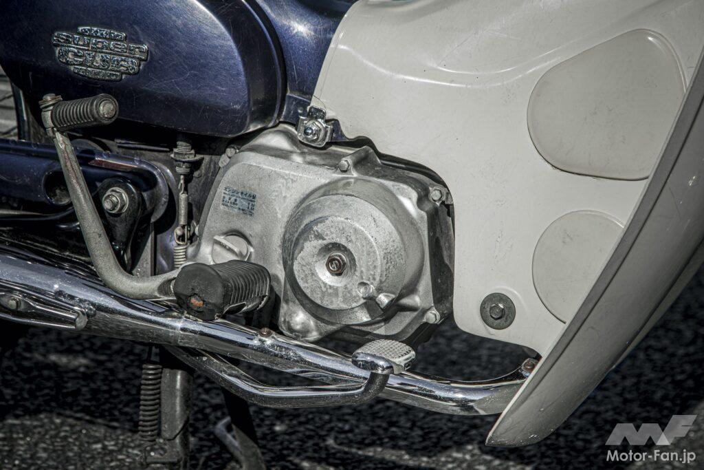 01】数年放置のスーパーカブ50。見ためは綺麗。でもエンジンは掛からず