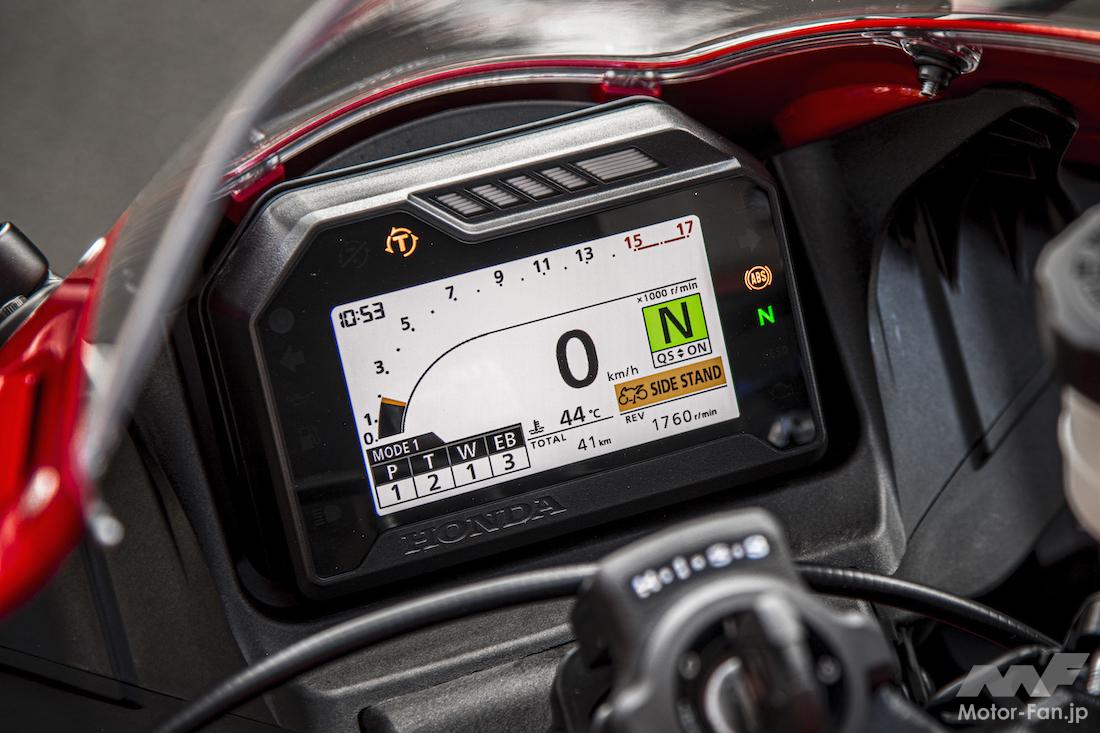 CBR650Rオーナーが、CBR600RRを公道で比較試乗