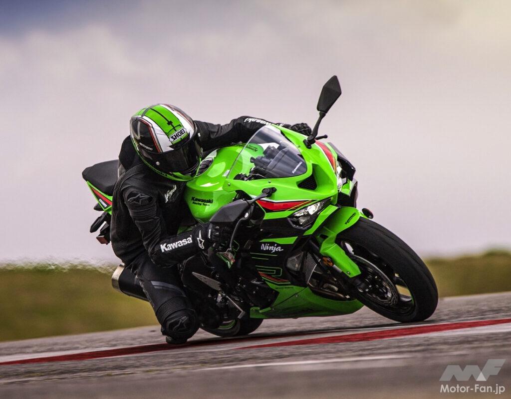 2024_Kawasaki_NinjaZX-6R_01B