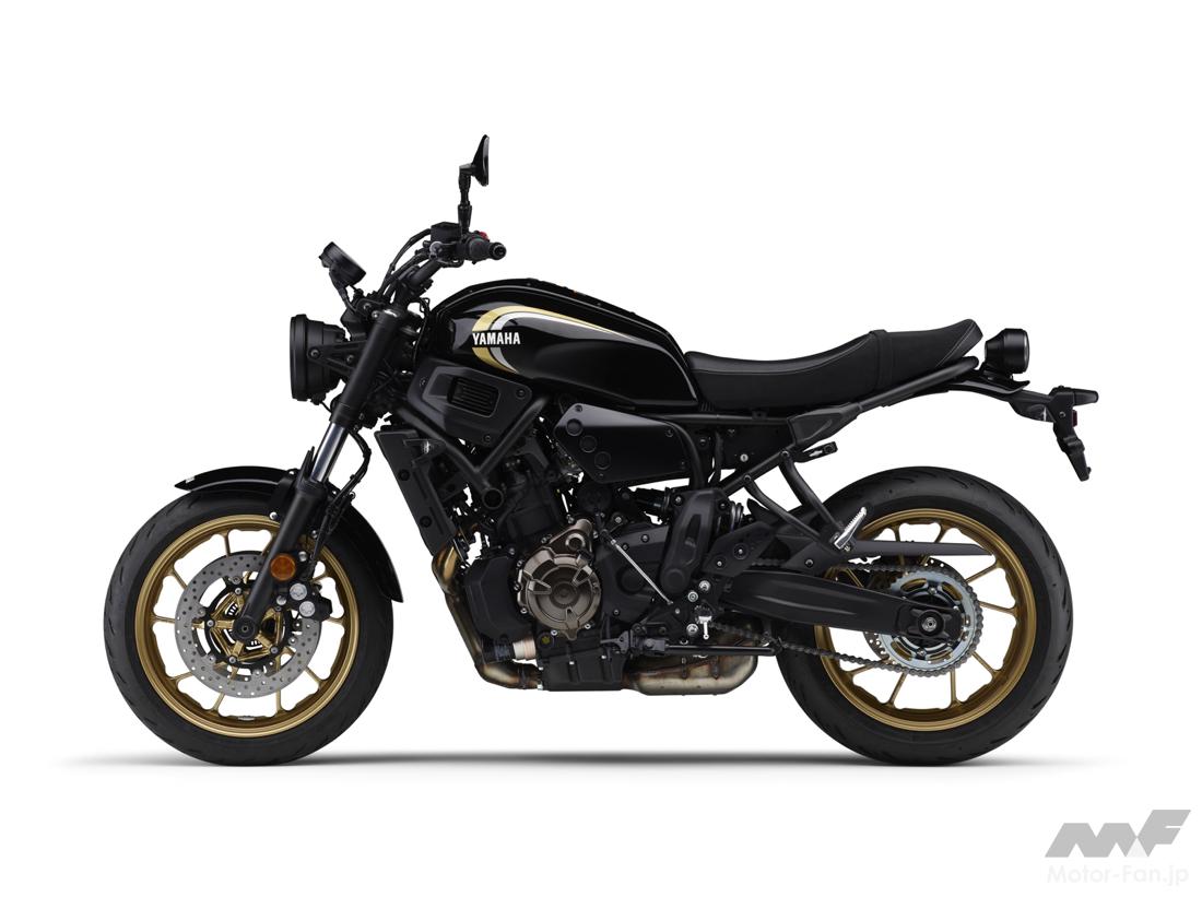 2022_yamaha_xsr700_0