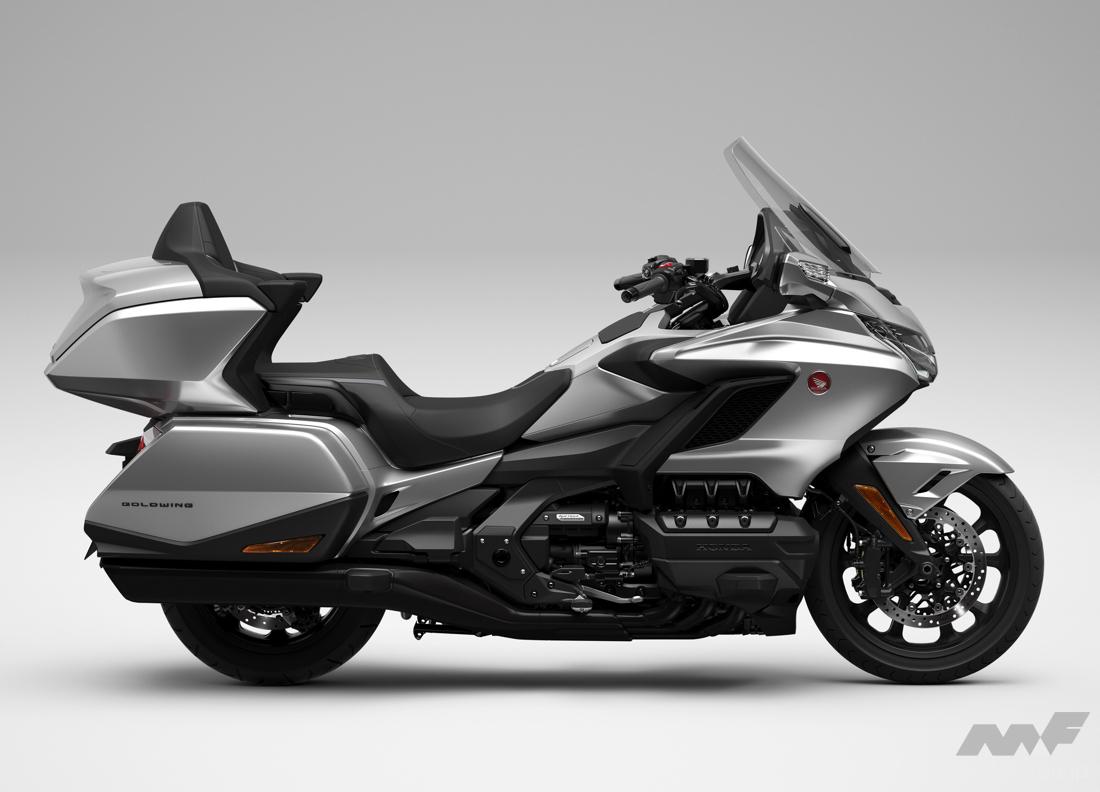 2025_honda_goldwingtour_STD_001