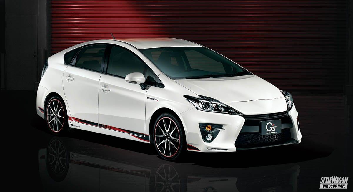 v637465677 プリウス　G's　ZVW30　後期　純正　フロント　フェンダー　右　色:202 プリウス 1.8 S ツーリングセレクション G\u0027sの中古車を探す