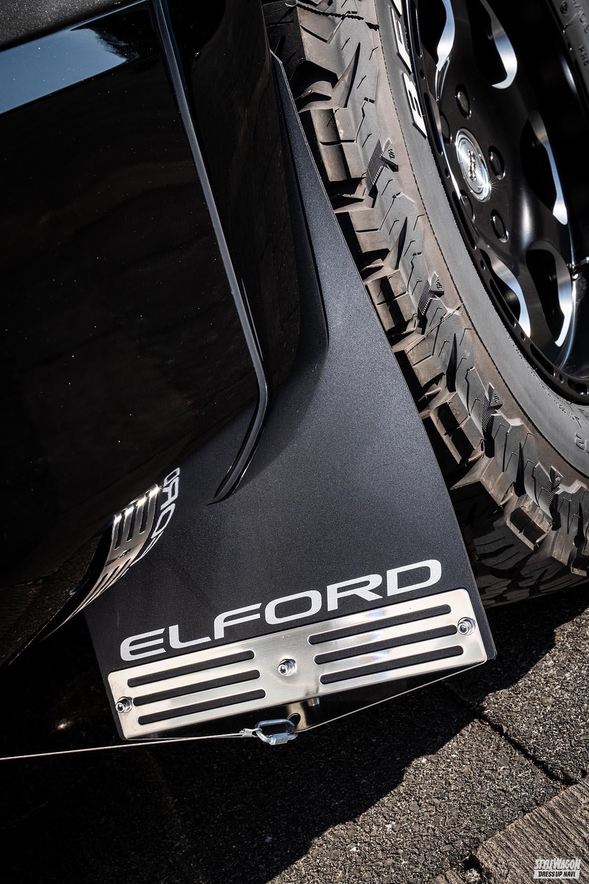 デリカd5 マッドフラップ エルフォード 限定色 DELICA D:5 MUD FLAP