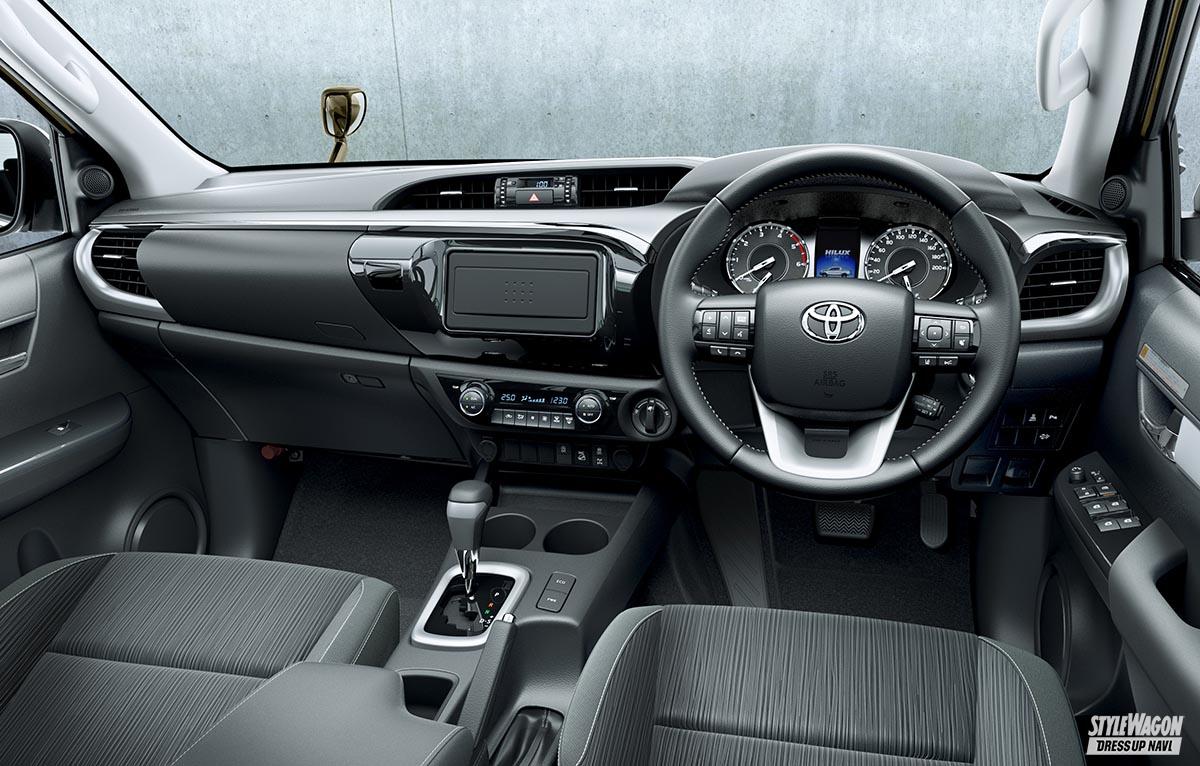 _67610_0KA90_12_XZshape:"194ad07e"