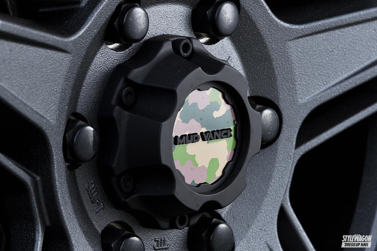 ととパパ　MUD VANCE 01  200系ハイエース どれがお好み？ 刺激的な3モデルを用意！ 『ハイエース』with