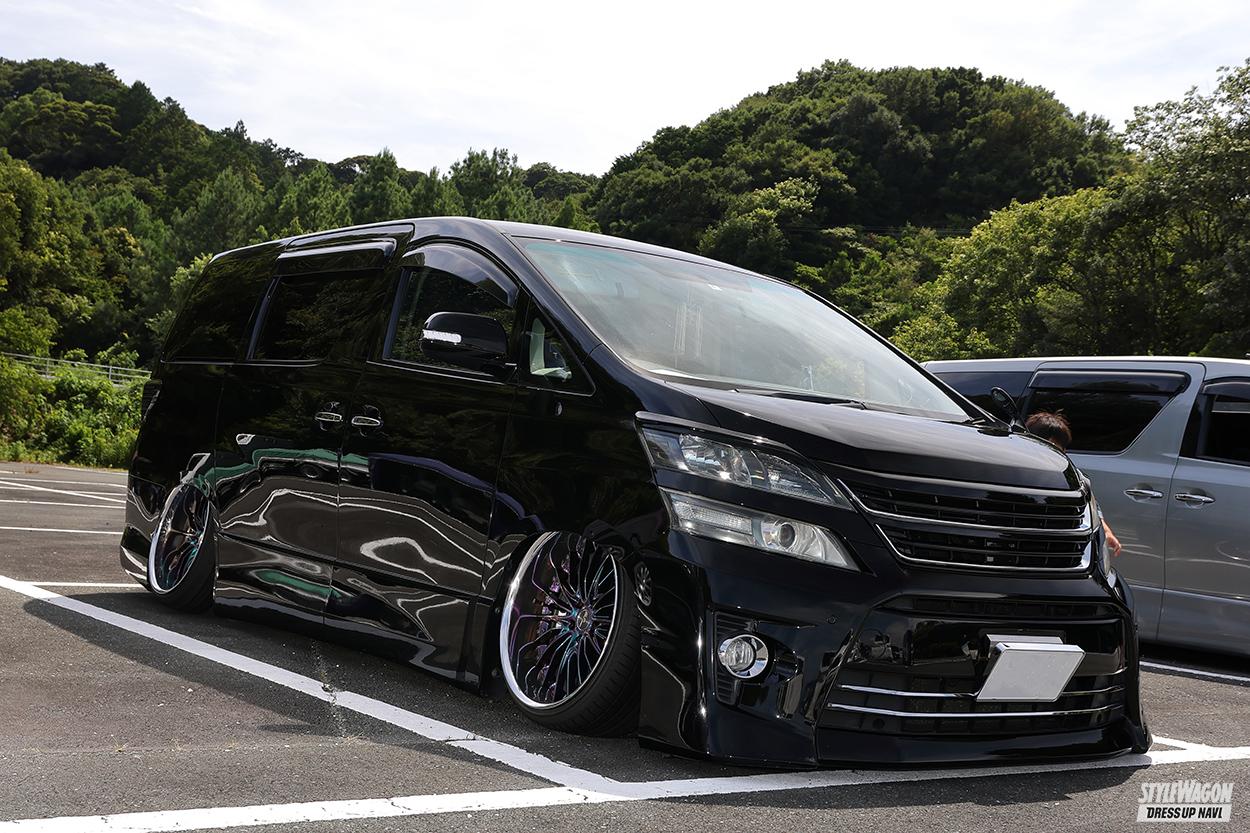 低さをとことん研究中の系トヨタ ヴェルファイア 車高調3セットを経てたどり着いた エアサスによる極低車高 アルヴェル限定ミーティング 010 スタイルワゴン ドレスアップナビ 低さをとことん研究中の系トヨタ ヴェルファイア 車高調3セットを経てたどり着いた エアサスによる極低車高 アルヴェル限定ミーティング 010 スタイルワゴン ドレスアップナビ