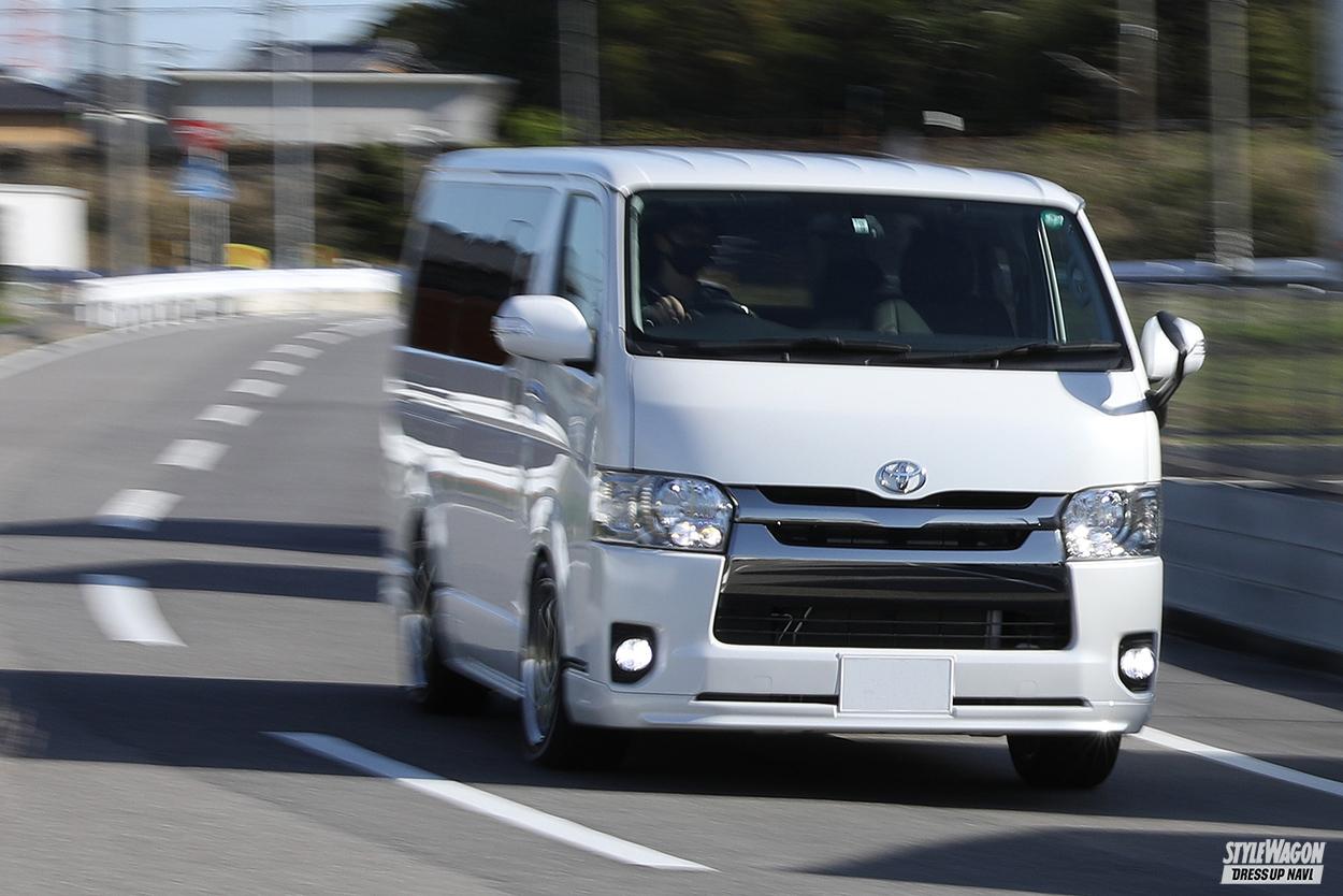 ハイエース快適 快速化計画 ガソリンエンジン車必見ですよ Genbの高効率触媒で 加速が格段に変わる 最新パーツニュース スタイルワゴン ドレスアップナビ ハイエース快適 快速化計画 ガソリンエンジン車必見ですよ Genbの高効率触媒で 加速が格段に変わる 最新パーツニュース スタイルワゴン ドレスアップナビ