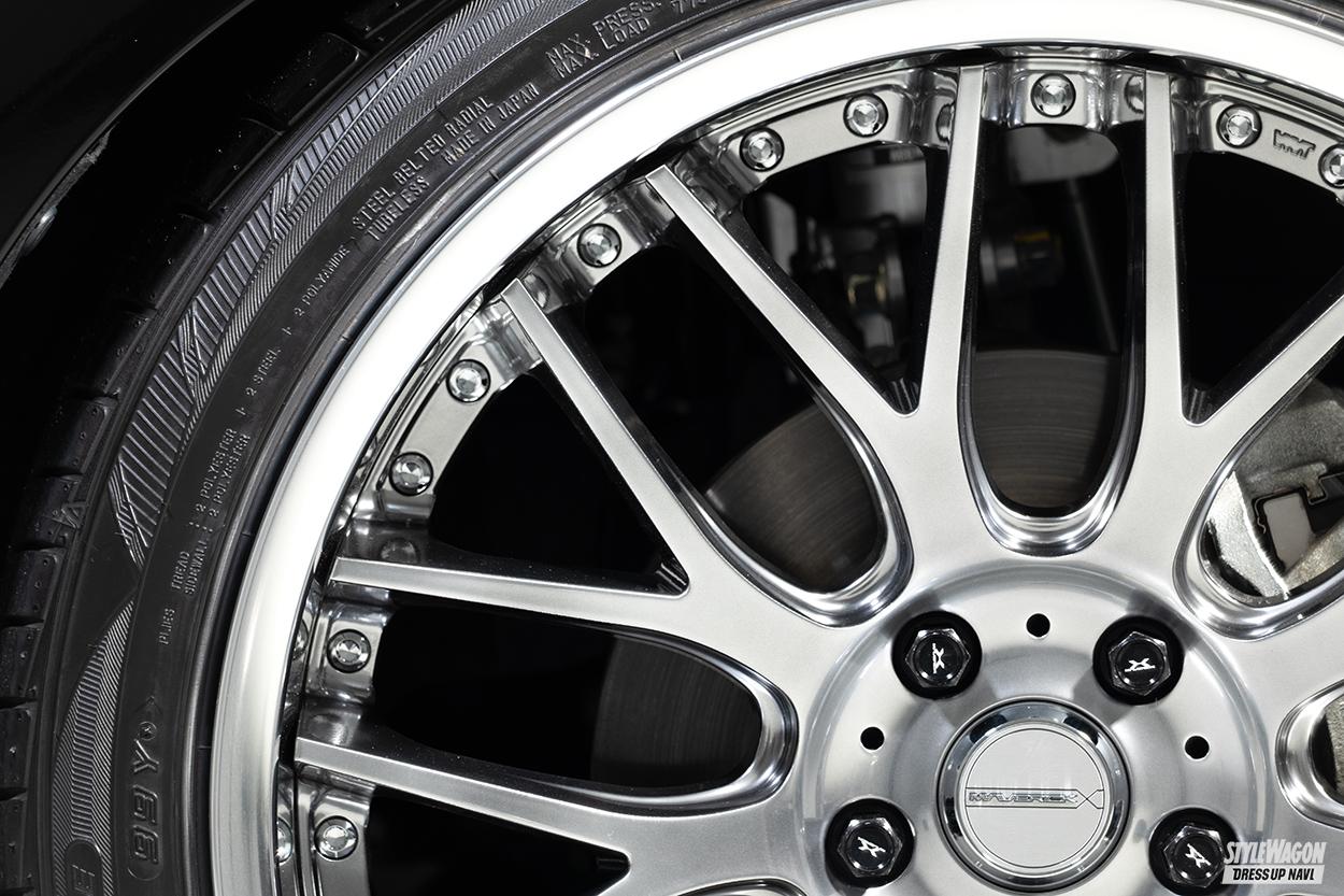 サイズは20インチ＆リバースリム仕様！ 