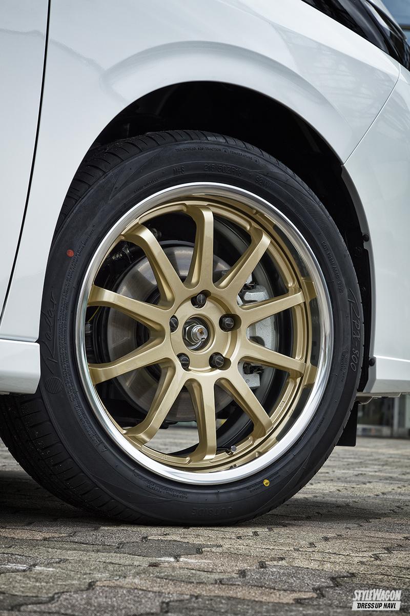 235／60　18インチ　②　２本目 マツダ CX-60 HOMURA 2×5FT・BLIZZAK DM-V3 装着。 | 店舗お