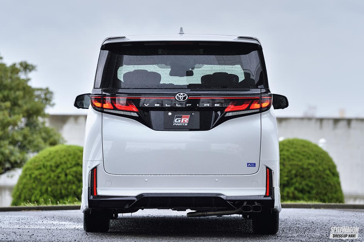 明らかな違いが！ 新型アルファード＆ヴェルファイア、ディーラー