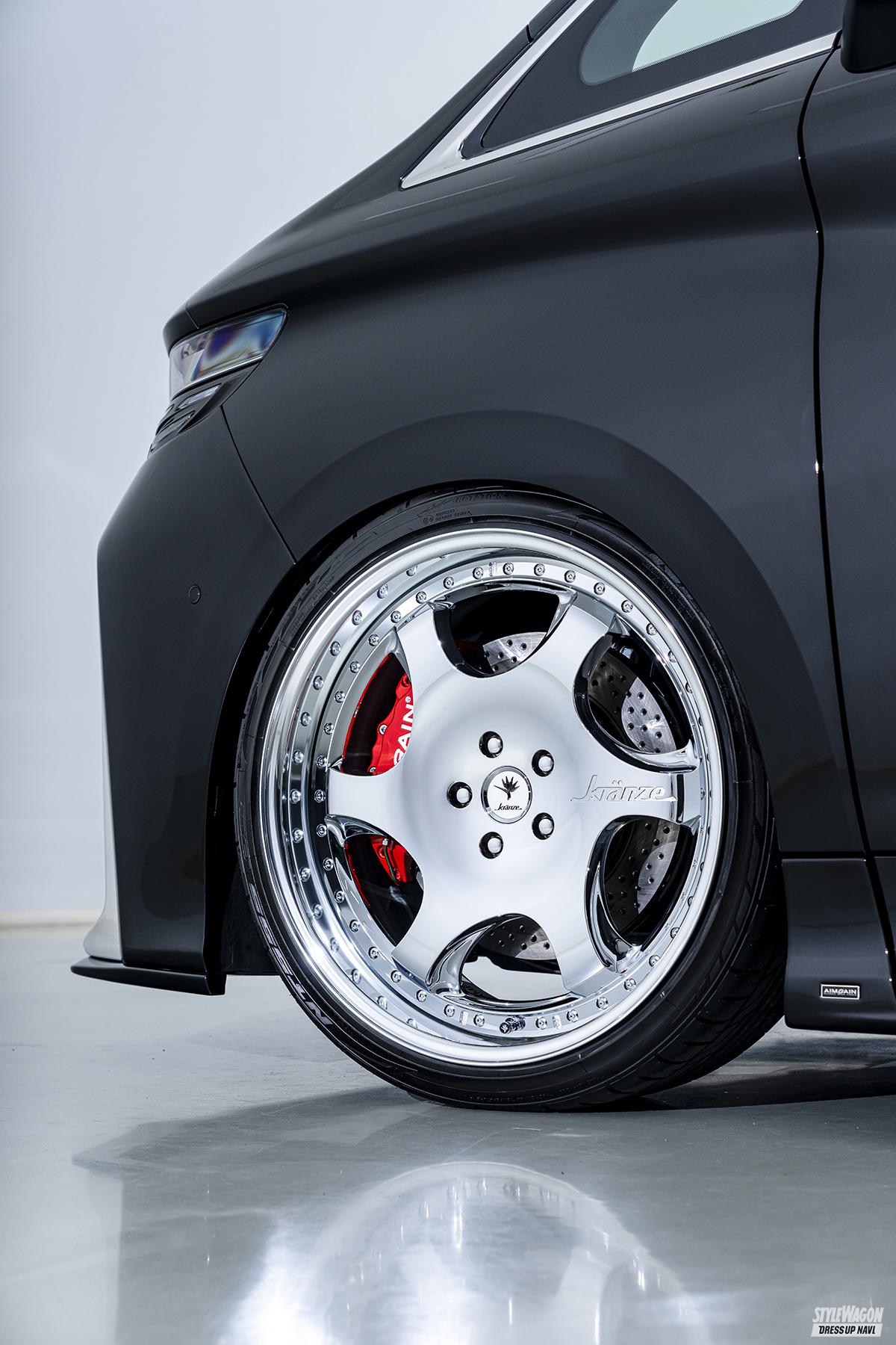 レオンハルト 19インチ ディッシュ アルミホイール