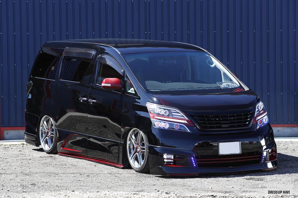 7眼仕様の25系ヴェルファイア」その夜の存在感 | Motor-Fan[モーター