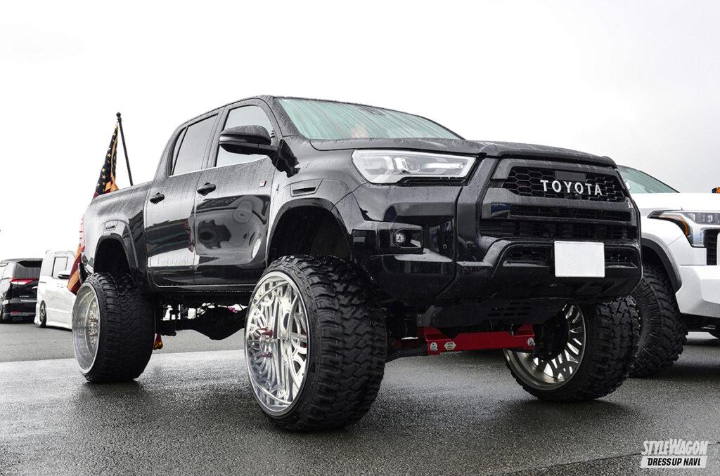 16Jのホイールが履きたい『ハイラックス』組み合わせたのは超極薄26